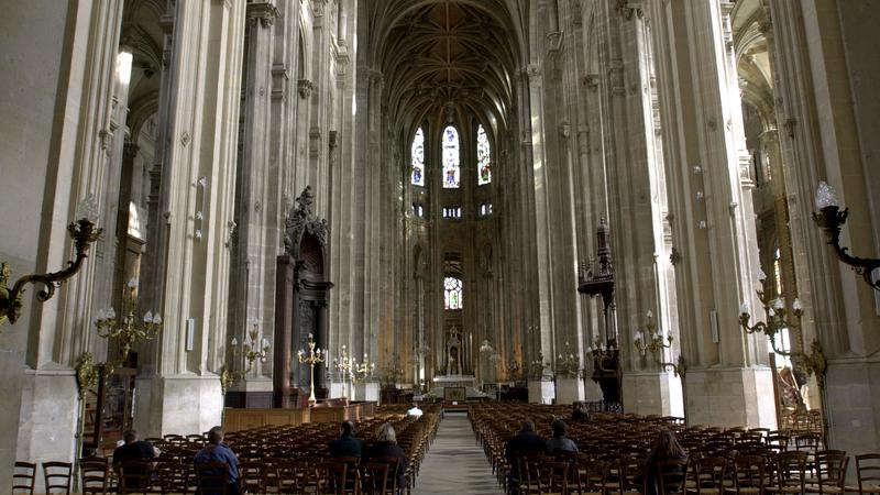Parue dans : Paris