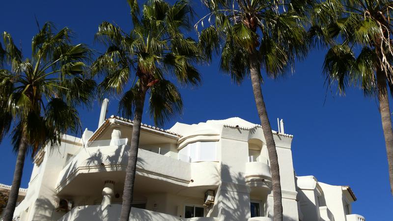 Parue dans : Benalmadena