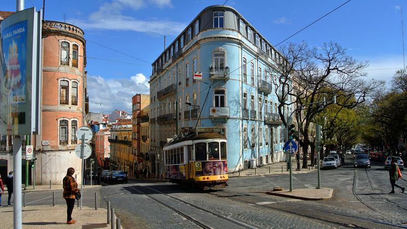 Parue dans : Lisbonne, entre rails et pavés