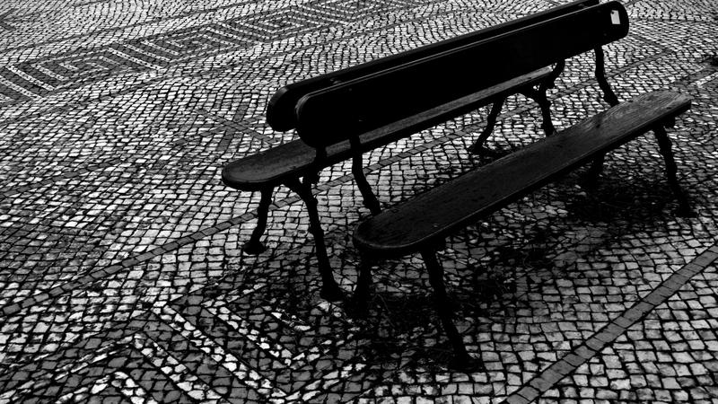 Parue dans : Lisbonne en noir et blanc