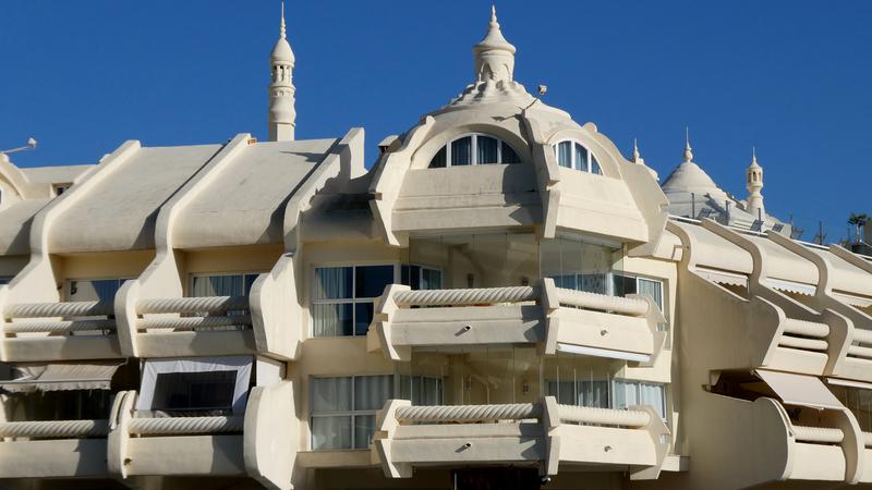 Parue dans : Benalmadena