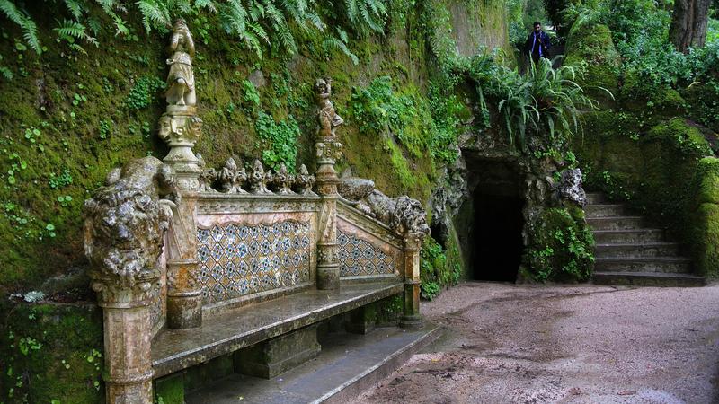 Parue dans : Quinta da Regaleira