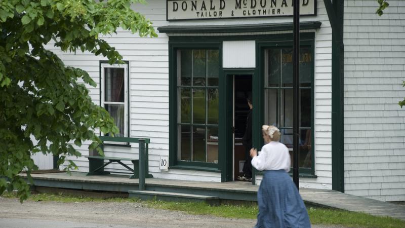 Parue dans : Le Village Musée