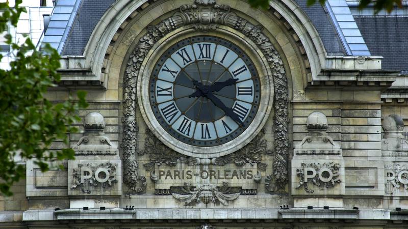 Parue dans : Paris