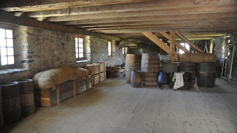 Parue dans : Île du Cap Breton ( Louisbourg )