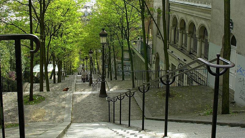 Parue dans : Paris