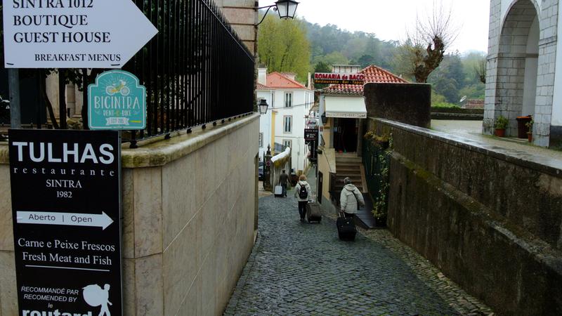 Parue dans : Sintra, la vieille ville