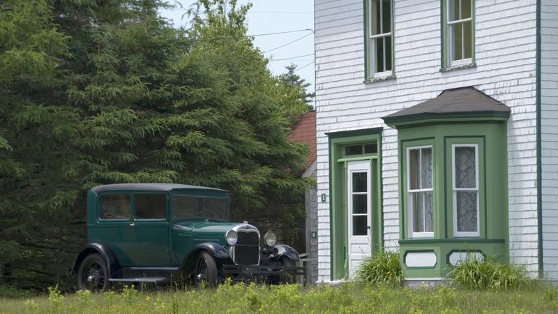 Parue dans : Memory Lane Heritage Village