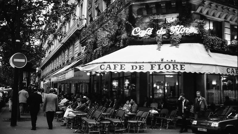 Parue dans : Paris noir et blanc