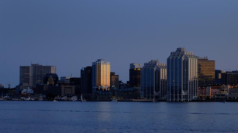 Parue dans : Halifax et Dartmouth