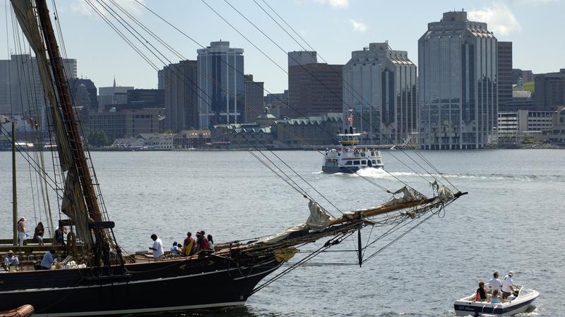 Parue dans : Halifax et Dartmouth