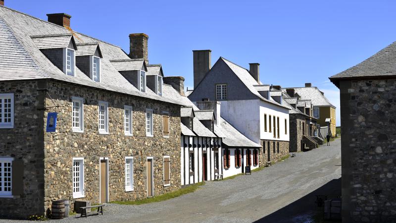 Parue dans : Île du Cap Breton ( Louisbourg )