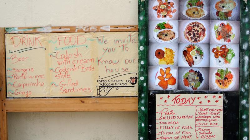 Parue dans : Lisbonne d'un mur à l'autre