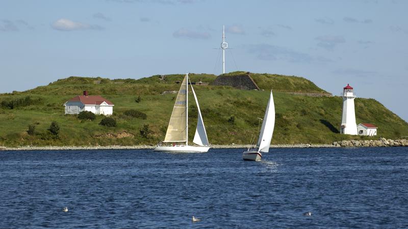 Parue dans : Halifax et Dartmouth