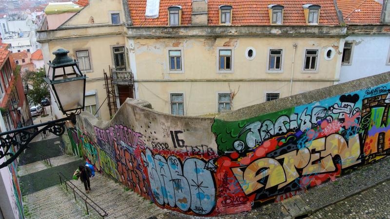 Parue dans : Lisbonne, entre rails et pavés
