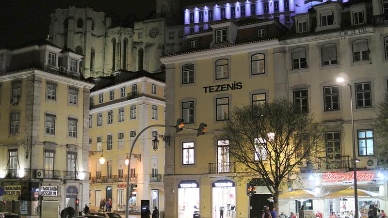 Parue dans : Lisbonne, entre rails et pavés