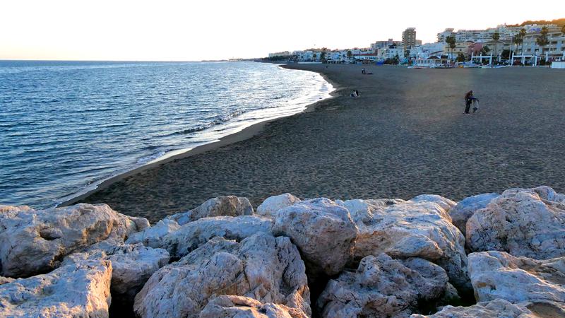 Parue dans : La Carihuela