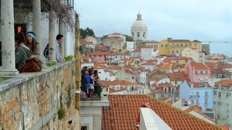 Parue dans : Lisbonne, entre rails et pavés
