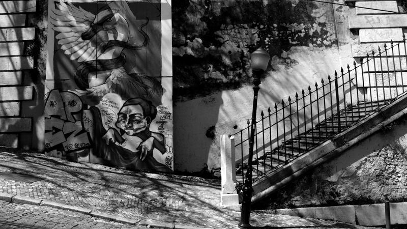Parue dans : Lisbonne en noir et blanc