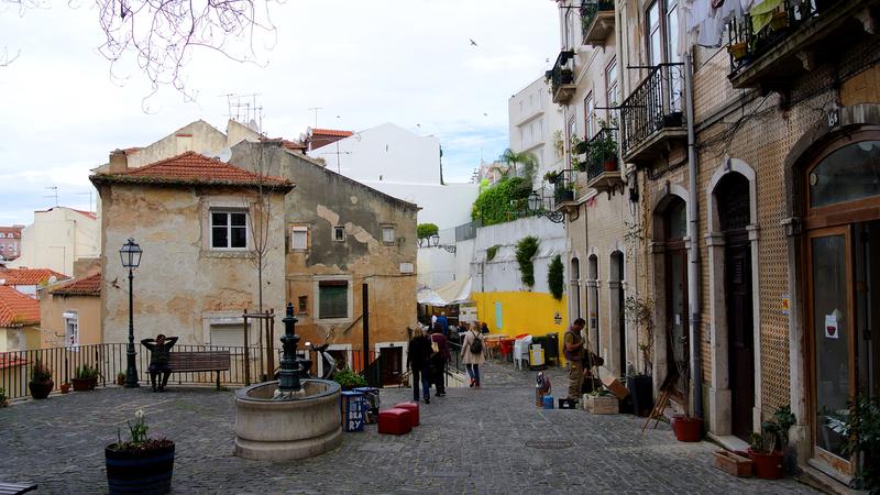 Parue dans : Lisbonne, entre rails et pavés