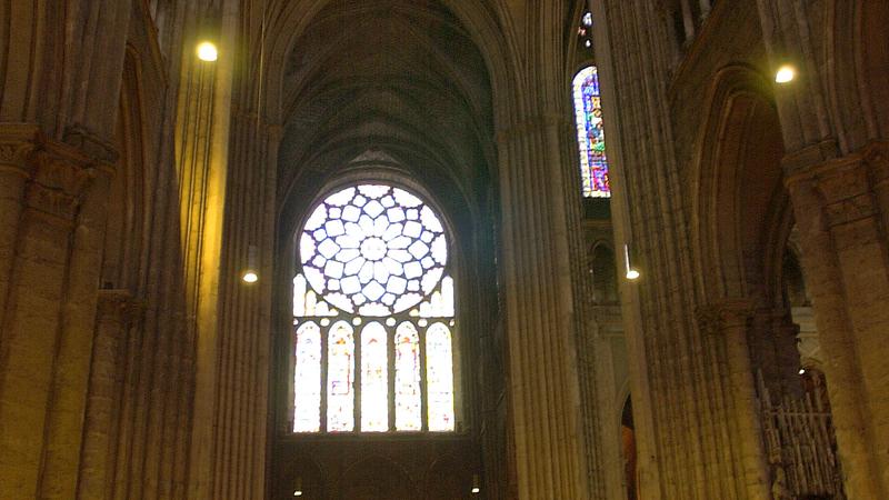 Parue dans : Chartres