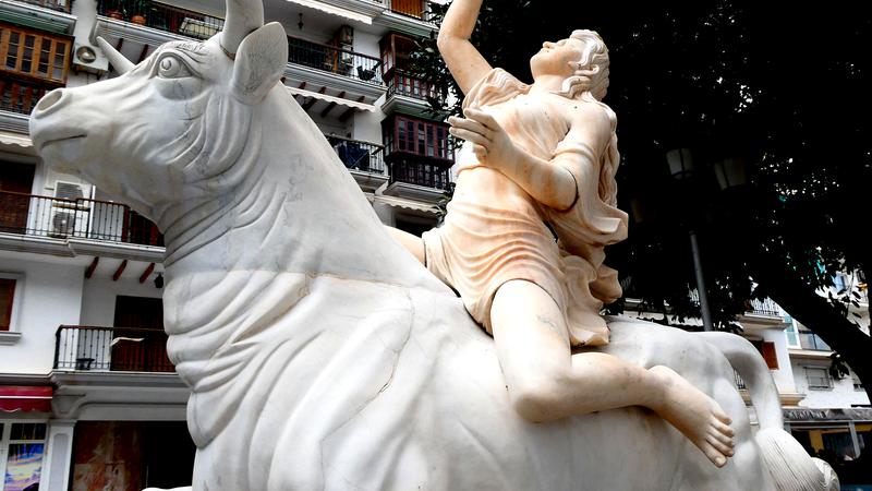 Parue dans : Plaza de la Union Europea