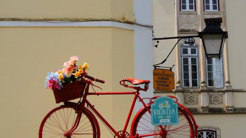 Parue dans : Sintra, la vieille ville