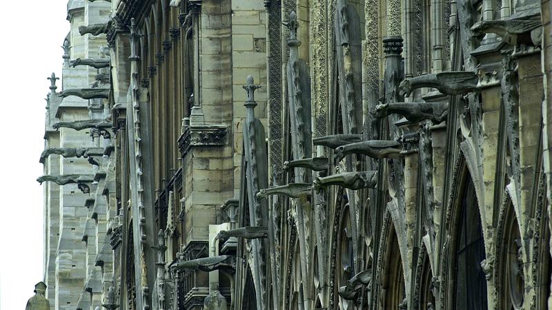 Parue dans : Paris