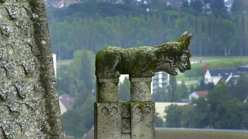 Parue dans : Chartres