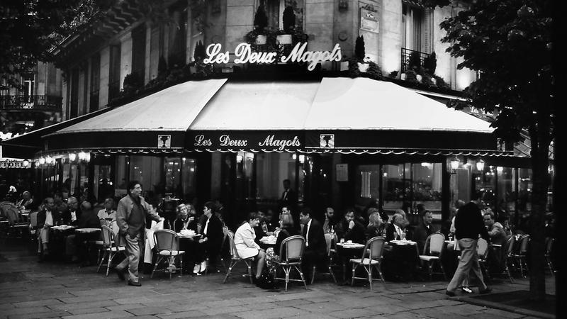 Parue dans : Paris noir et blanc