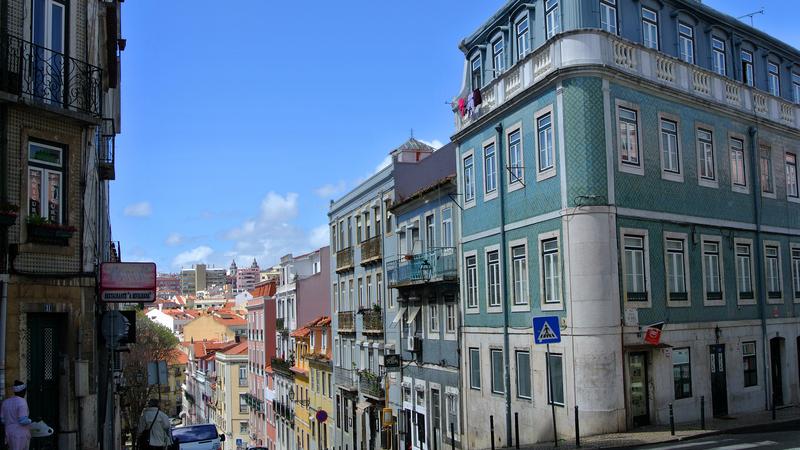 Parue dans : Lisbonne, entre rails et pavés