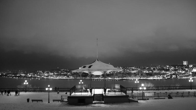 Parue dans : Québec la nuit