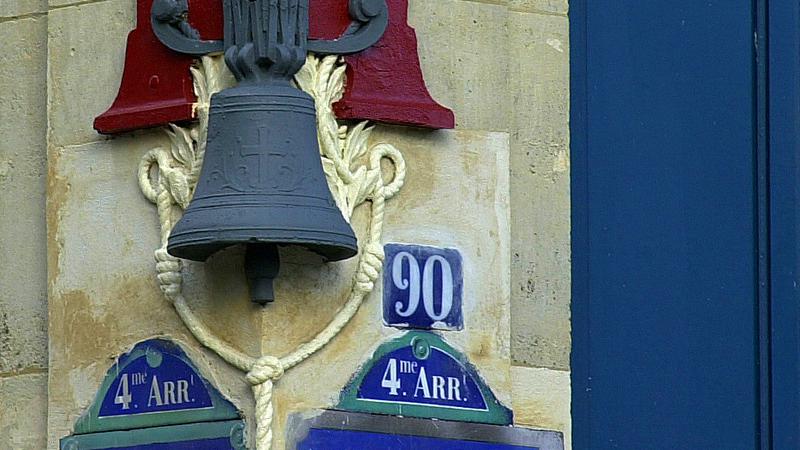 Parue dans : Paris