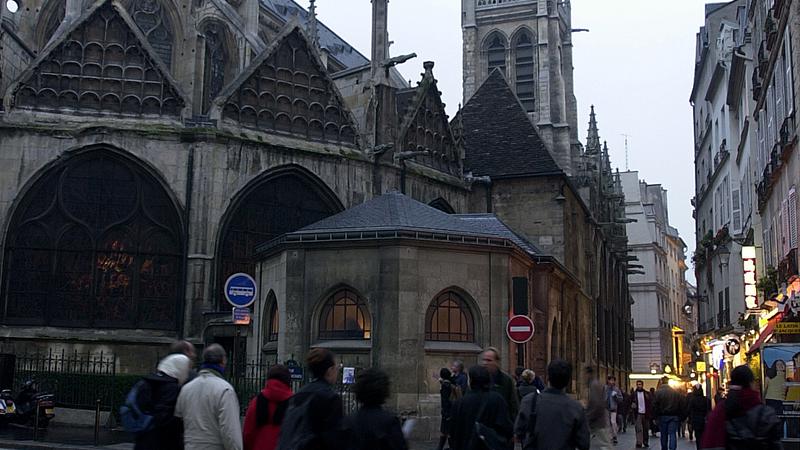Parue dans : Paris