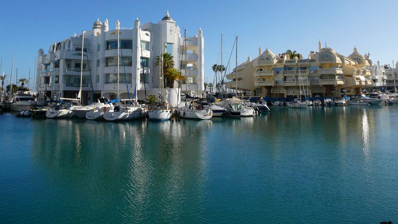 Parue dans : Benalmadena