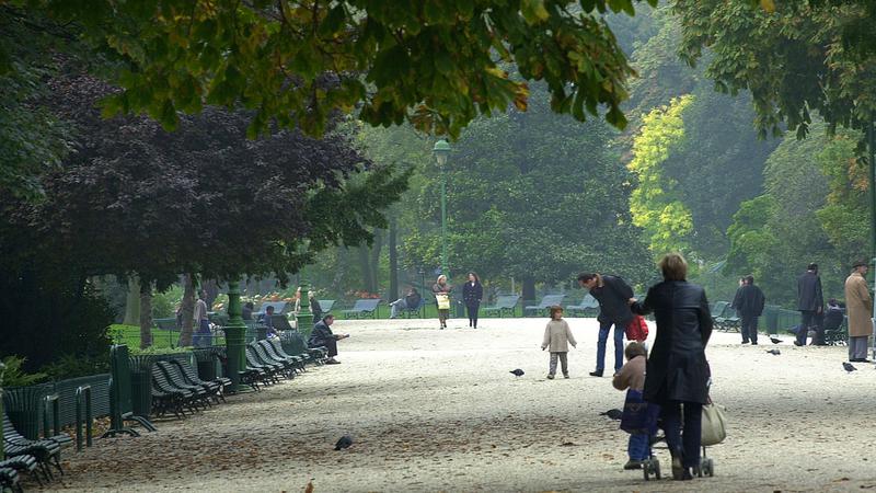 Parue dans : Paris